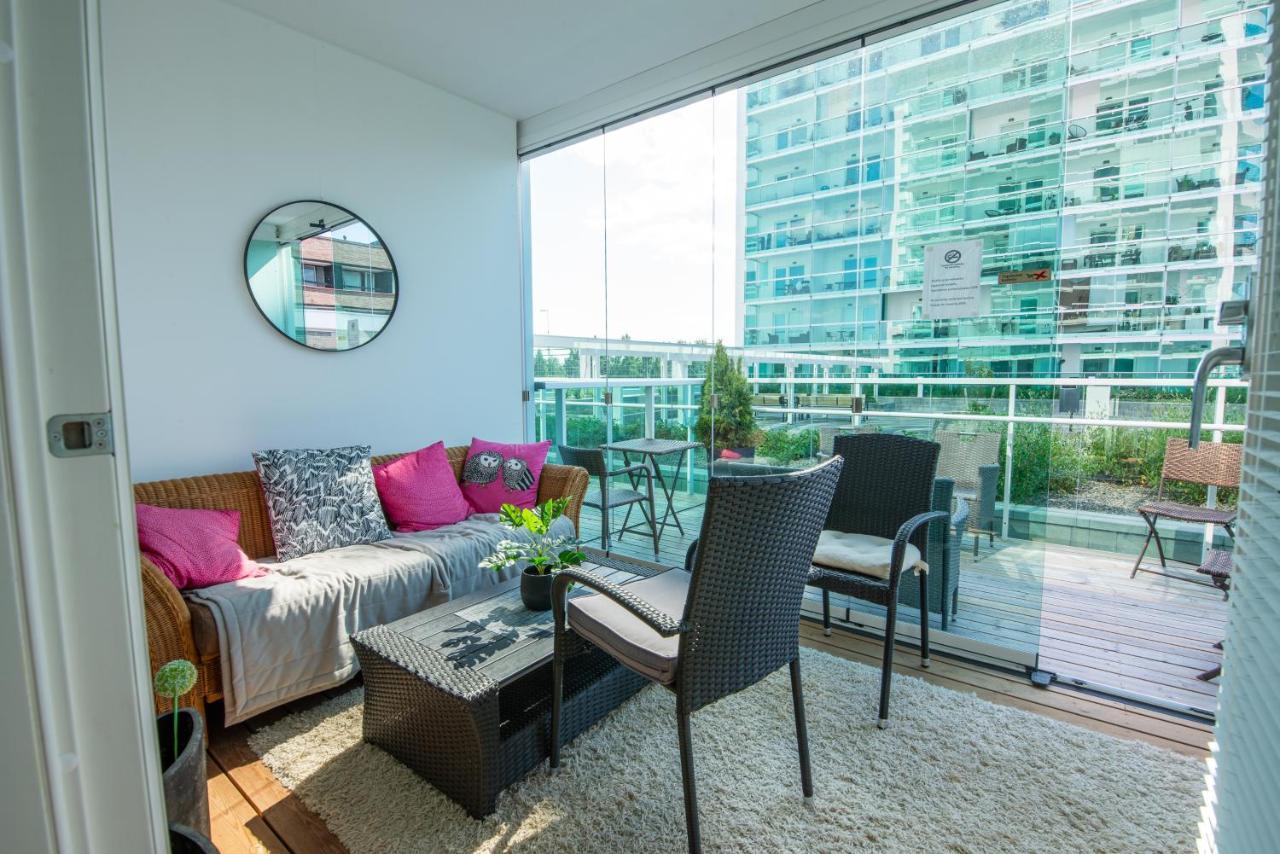 Starhomes Double Lux 10 오울루 외부 사진